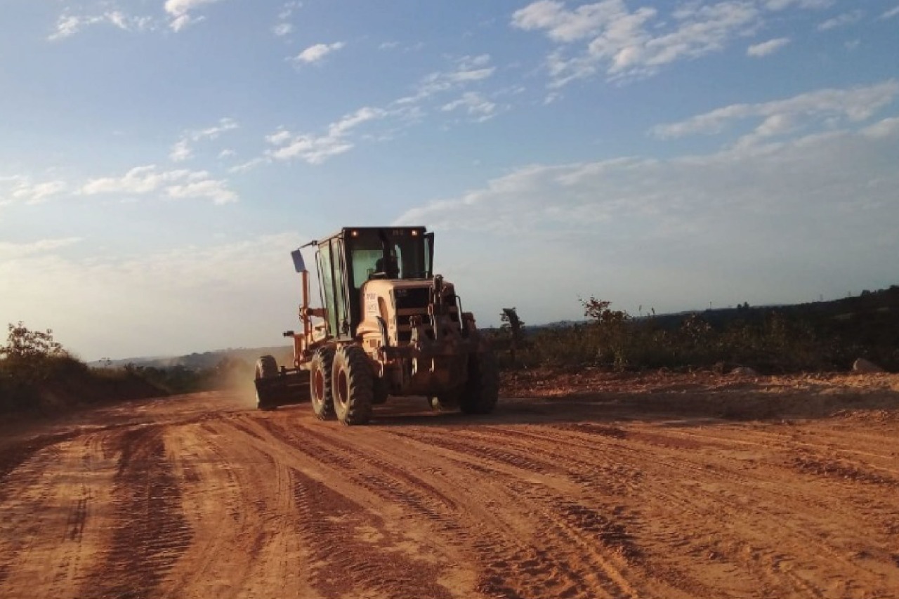 terraplenagem bairro Progresso