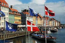 Oplev Gesten Båd Fantastiske Eventyr på Vandet